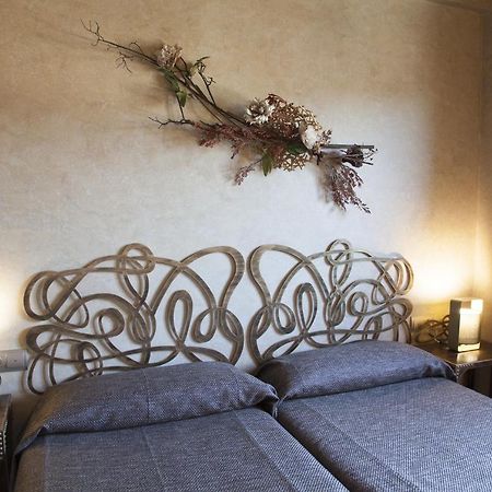 Hotel Albergue La Casa Del Peregrino El Acebo de San Miguel Kültér fotó